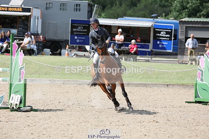 250614A-153039-08033 - Cls 30 1.05m Amateur Q and Open