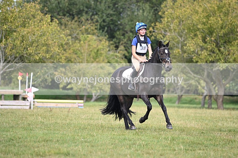 WJ6_2513 - 60cm XC Time 14:21 to 14:47