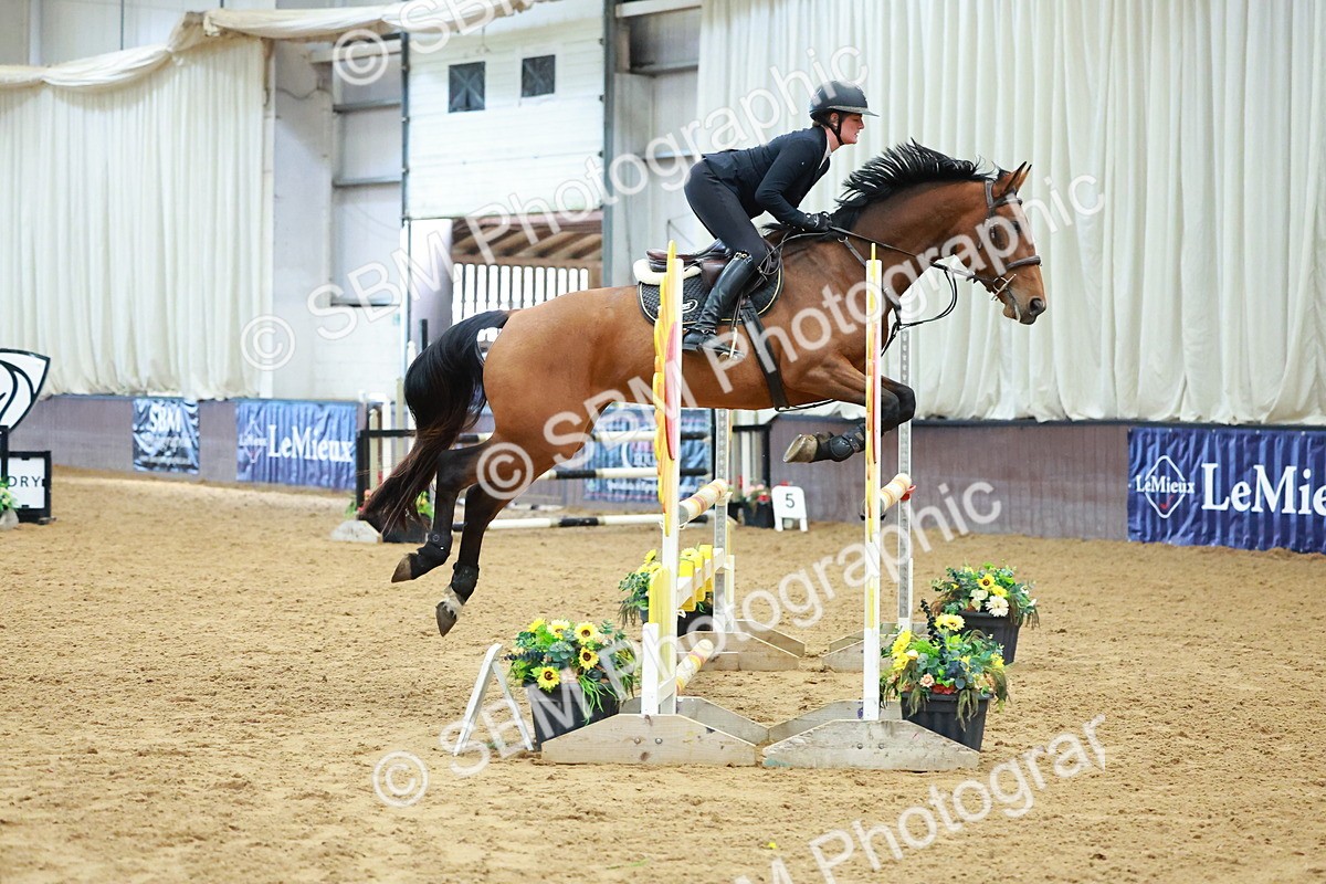 SBM_006628 - Class 17 - Senior Discovery - 1.00m