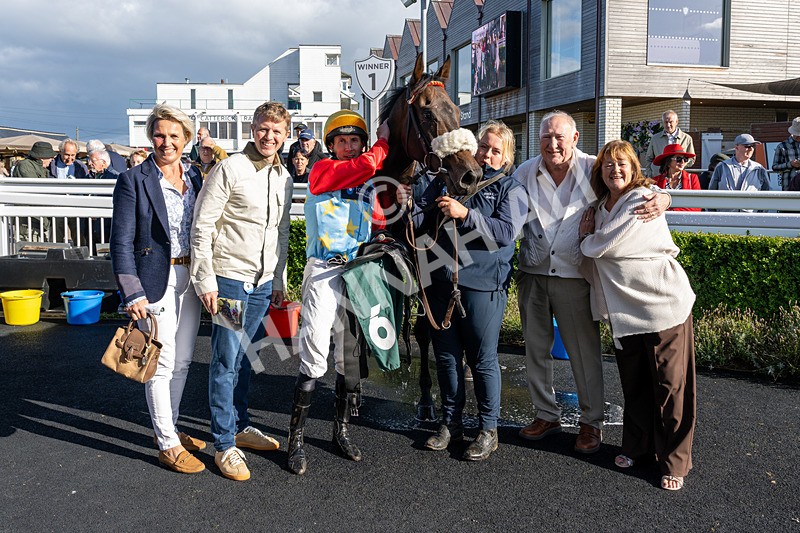 080926-Race 6-Filey Beach-1543 - Race 6 4.46pm Download The Raceday Ready App Handicap