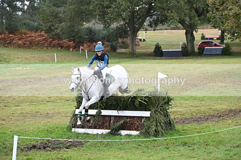 WJ6_2650 - 80cm Cam 1 Time 11:23 to 12:04