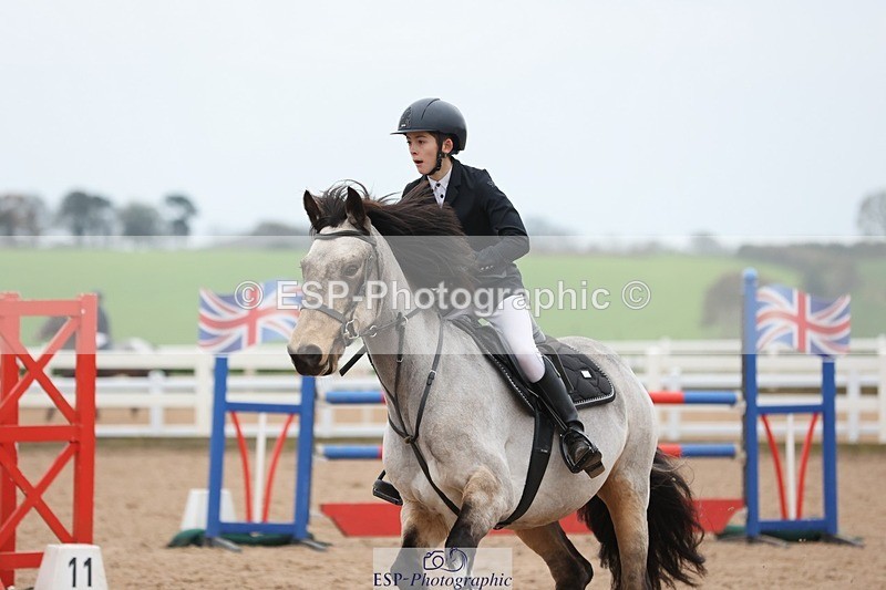 241116X-140527-02383 - Cls 14 A&B Pony Fox & 1.10m Open