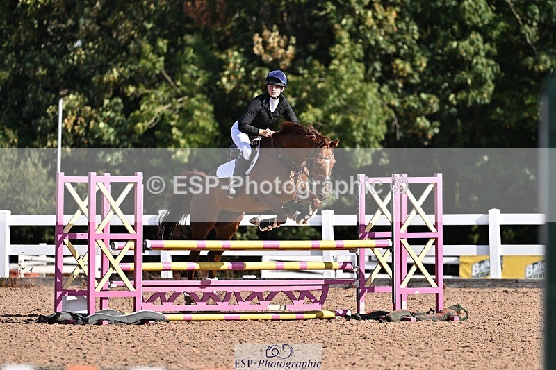 260812-094105-00076 - Cls 2 British Novice and 90cm