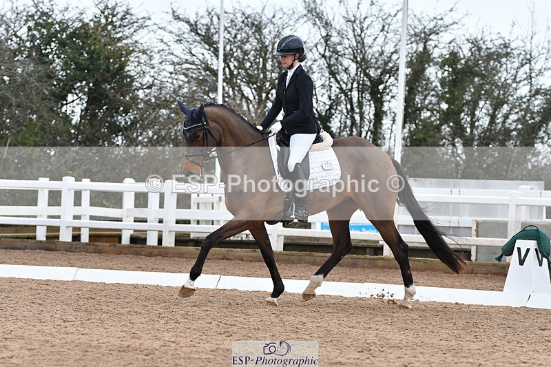 240121A-110201-00523 - Cls 5 Novice 37A