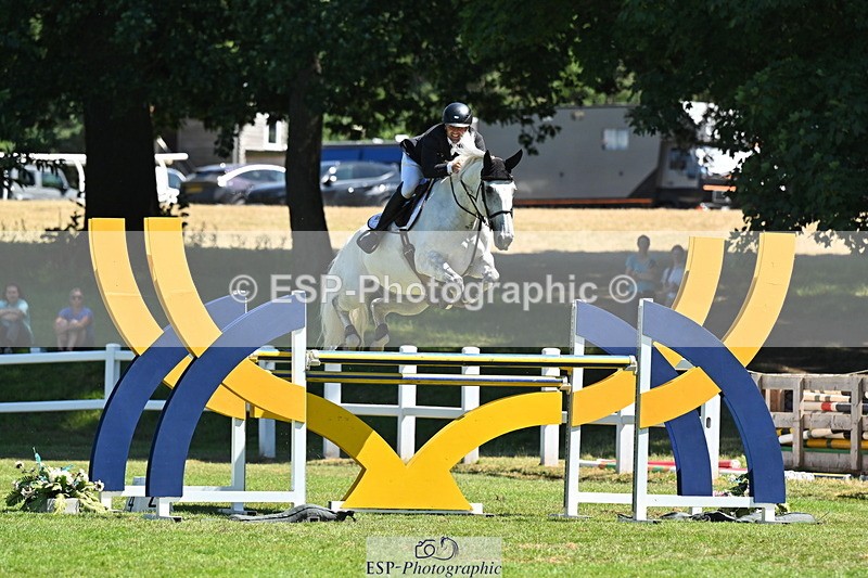 260704A-150702-15708 - Cls 33 Snr Fox Second Round