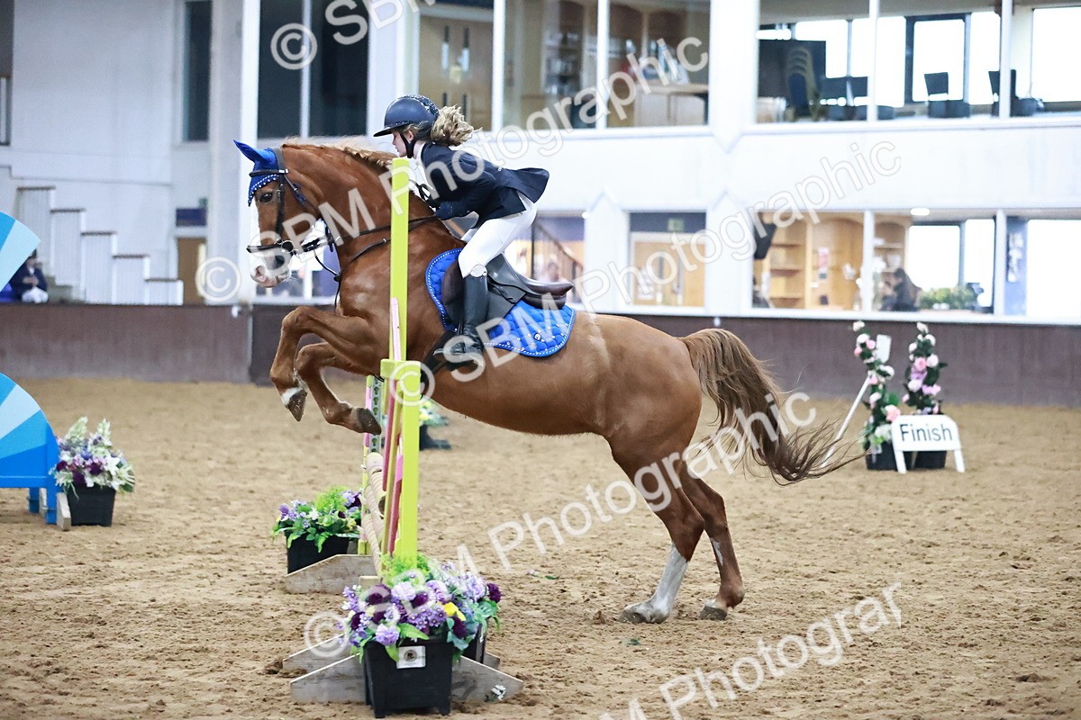 SBM_001797 - Class 9 - Pony Intro 75cm