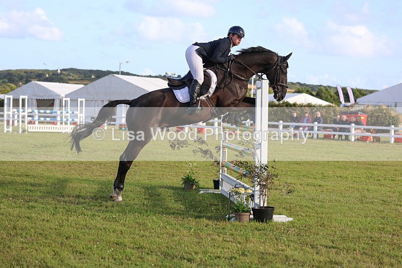 3E7A4780 - Class C1: Showjumping Senior Newcomers/1.10m open