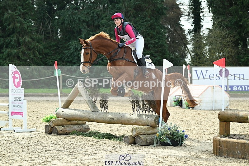 250309A-101448-00435 - Cls 01 70cm 09-50 to 10.30