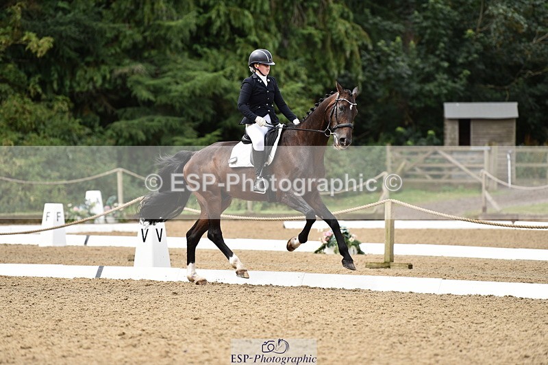 140110A-003326-10653 - 124-Latisha.Nazaruk-Southern.Cross.Brunei