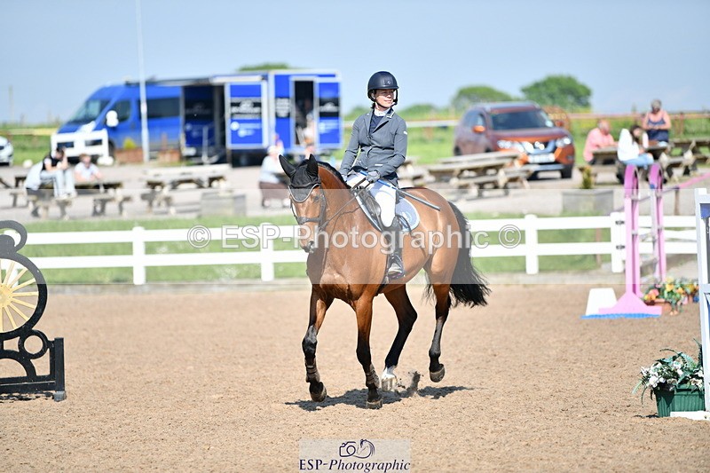 240512A-163037-19806 - Cls 44 1.05m National Am Quali