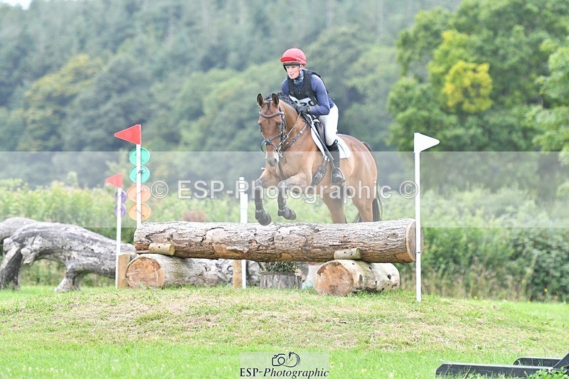 240803-122000-03541 - 120-Rosie_Bradley-Hole-BROADSTRUTHER