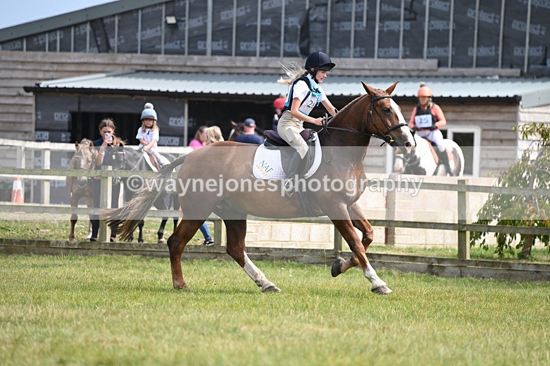 WJ6_1281 - 60cm XC Time 12:55 to 13:19