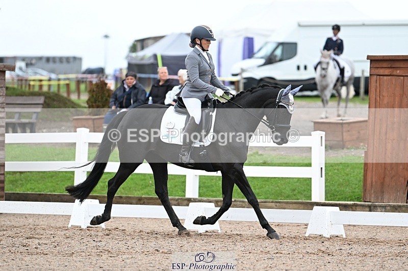 250907-120521-08200 - 011-Lee-Anne.PineMay.diamond