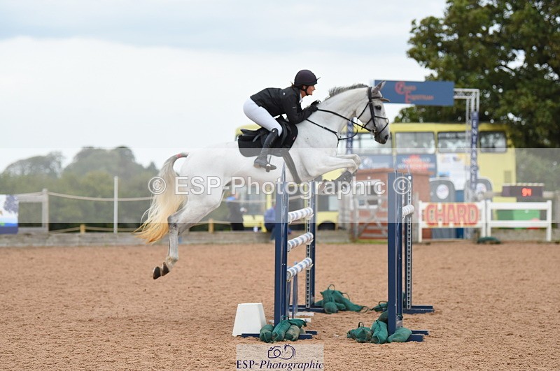 230927A-235826-00585 - Cls 6 National 1.30m