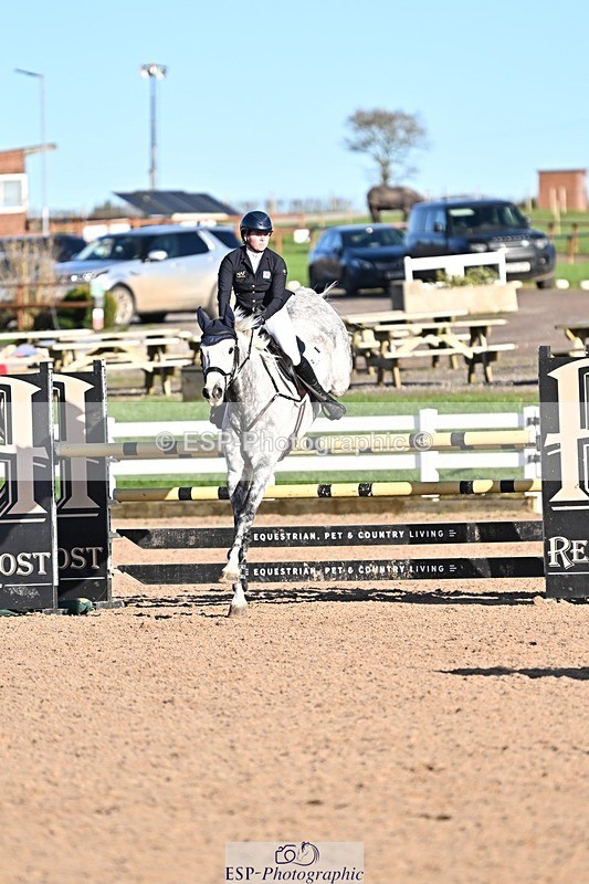 241120X-133830-00569 - Cls 05A&B Snr Fox & 120 Open