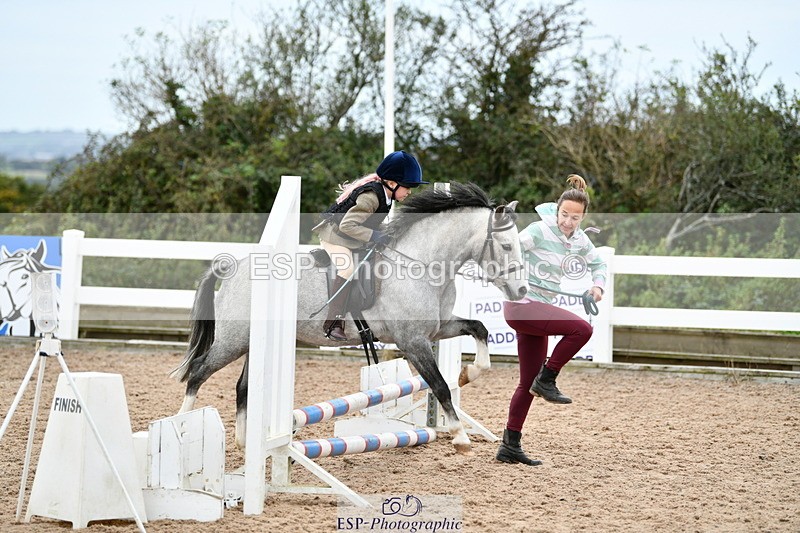 241013B-104127-00429 - Cls 2c 40cm Lead Rein