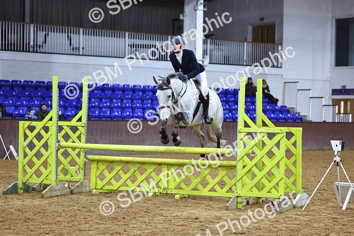 SBM_002916 - Class 6 - Holly & Ivy Stakes - 90cm