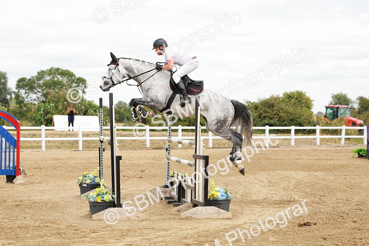 SBM_019031 - Class 21 - Senior Newcomers Championship 2d Rd