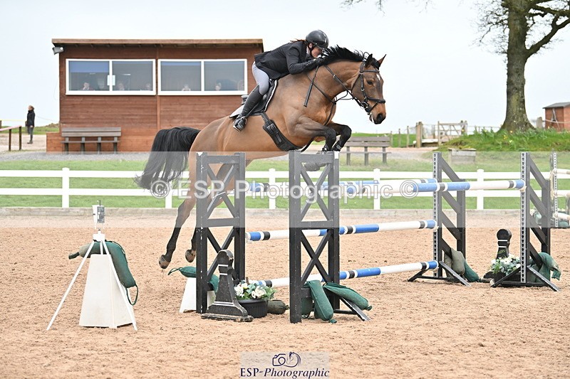 240406A-155613-04279 - Cls 17 National 1.30m Open