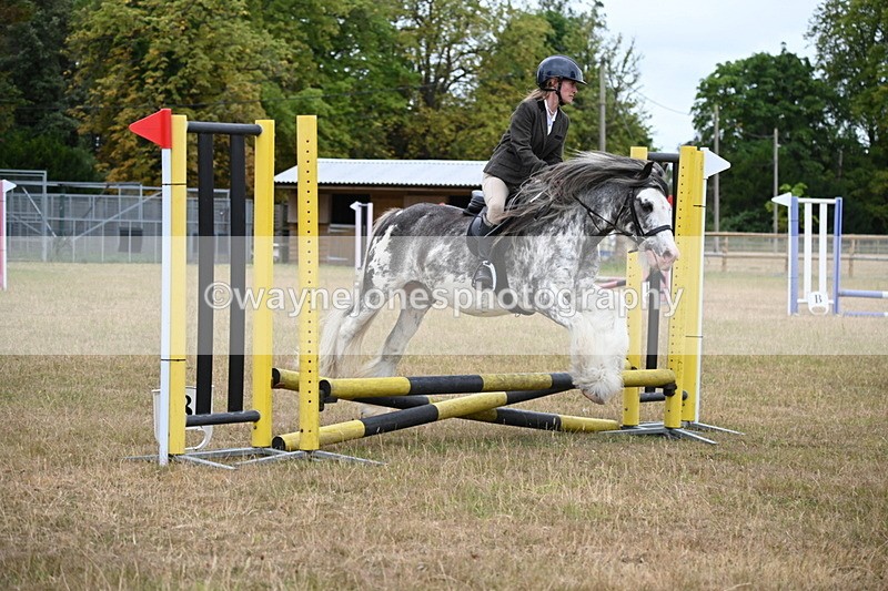WJ6_9648 - Class 12 Minimus Jumping 45cm