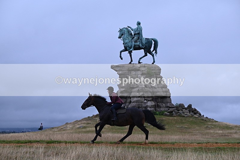 DSC_2532 - Time at Statue 12:34 to 12:56