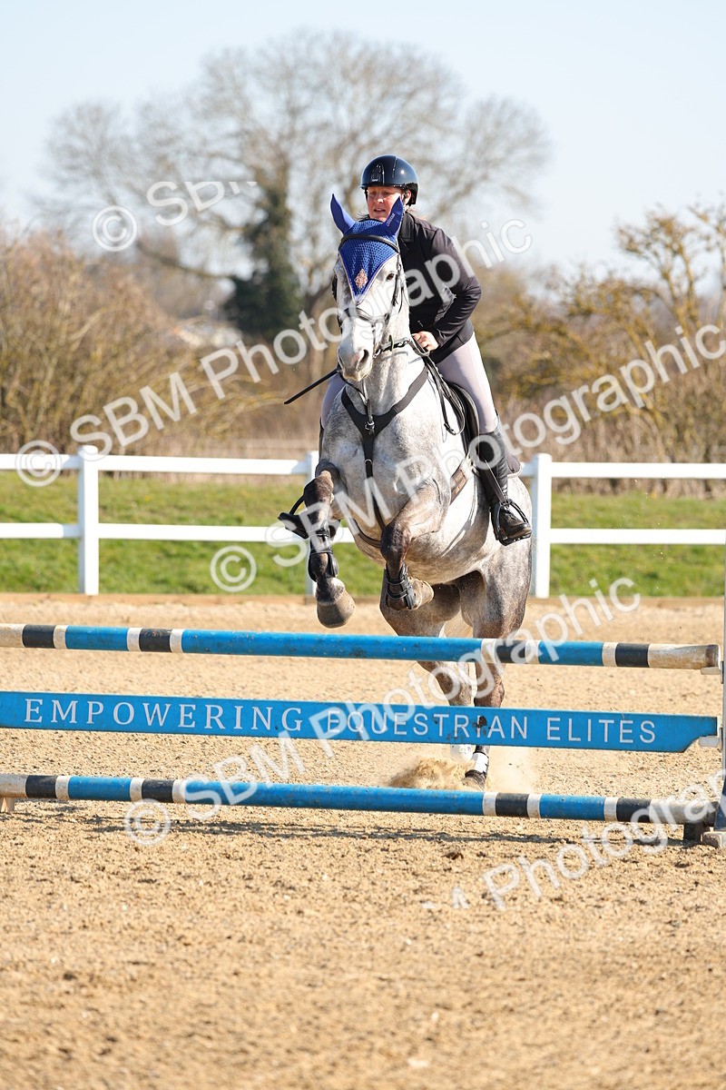 SBM_000084 - Class 1 - Clear Round