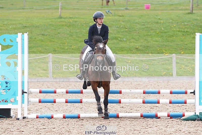 250414-130000-00841 - 70cm Round 2