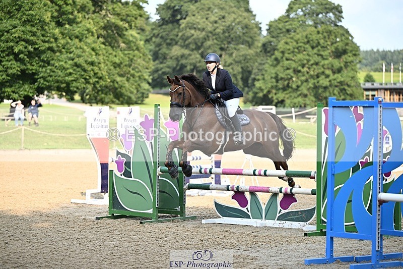 240818-090700-03320 - Cls 8A Snr British Novice