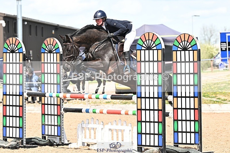 250416-130738-00922 - Cls 4 Newcomers and 1.10m