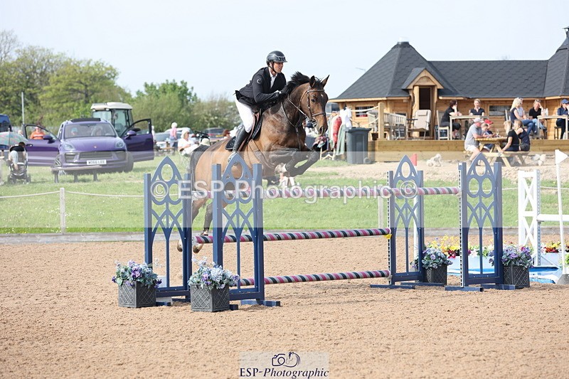 240511A-165147-15063 - Cls 38 National 1.40m Open