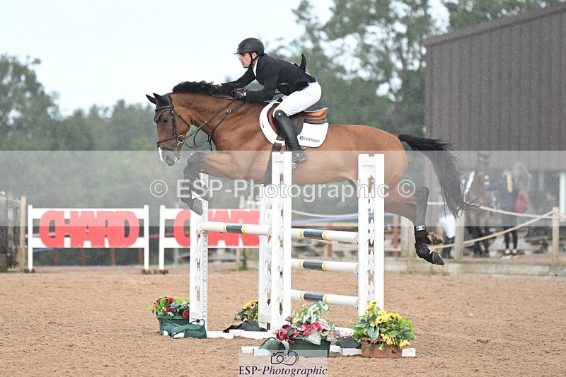 240912A-111128-00508 - Cls 2 Snr Newcomers