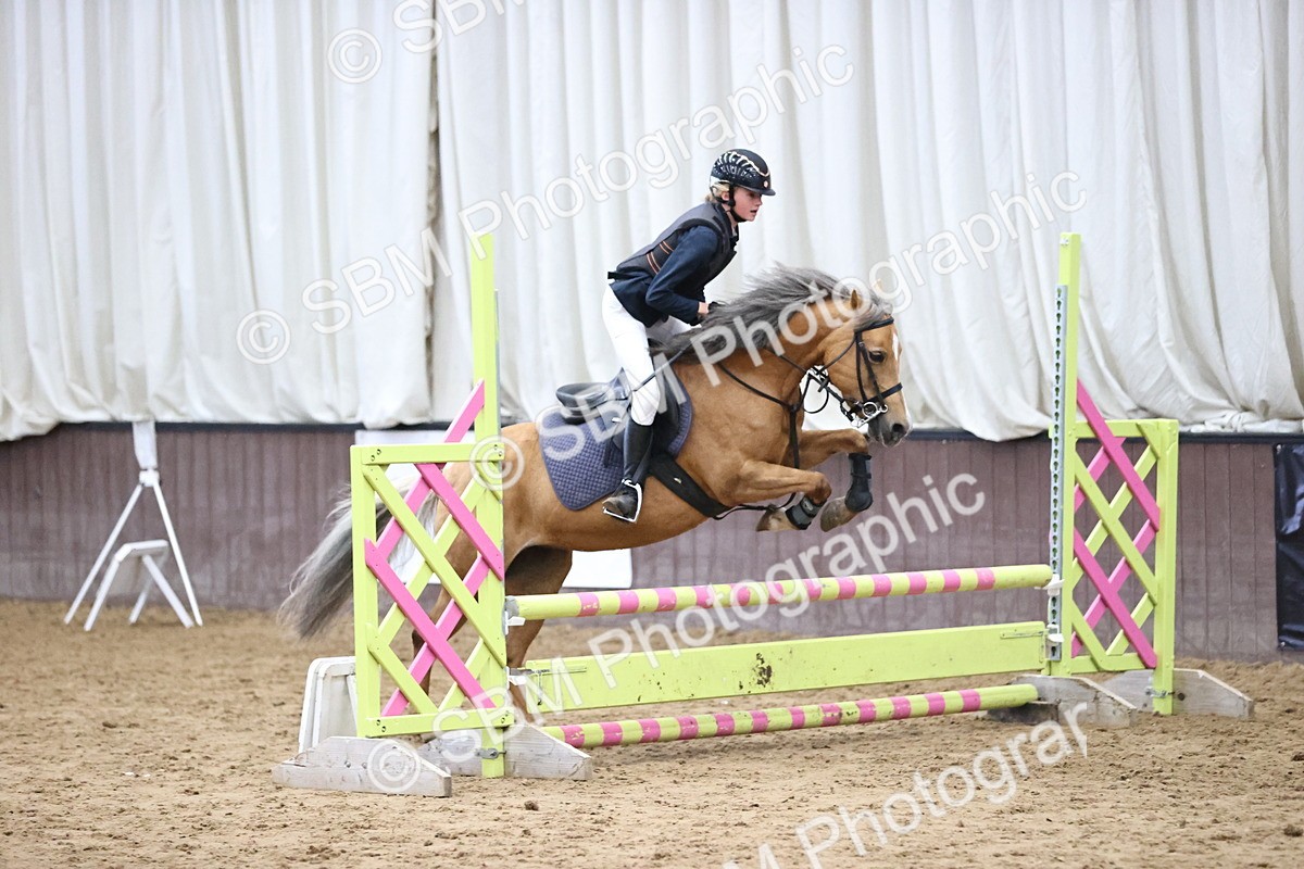 SBM_001349 - Class 5 - Henlow Veterinary Hospital 70cm