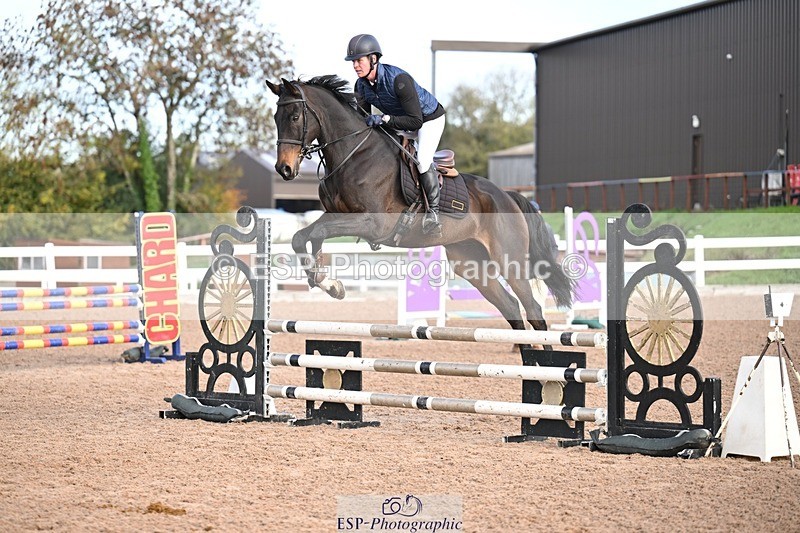 251022-105805-00174 - Clear Round & Cls 1 Brit Nov 90cm