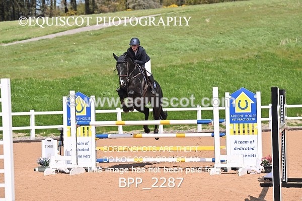 BPP_2287 - CLASS 6 - FRI - Senior Newcomers/1.10m Open