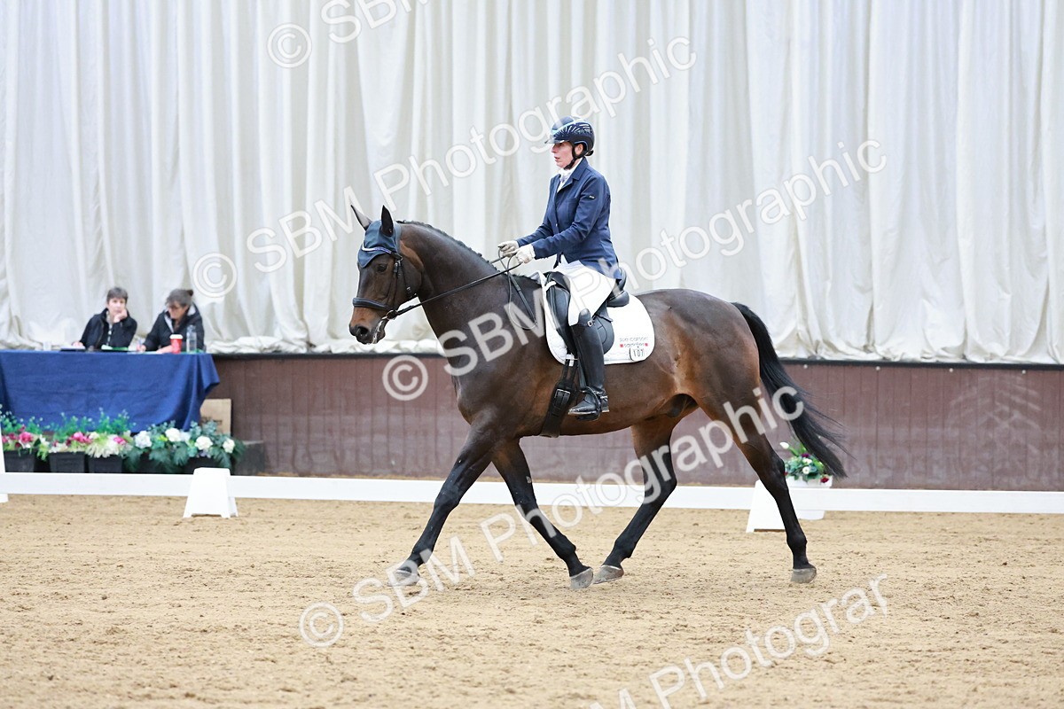 SBM_008862 - Class 6b - Novice 6 - 11.02-12.19