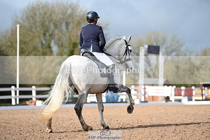 240218A-135625-08516 - 120-PAULA.LEE-Deseado.Santo