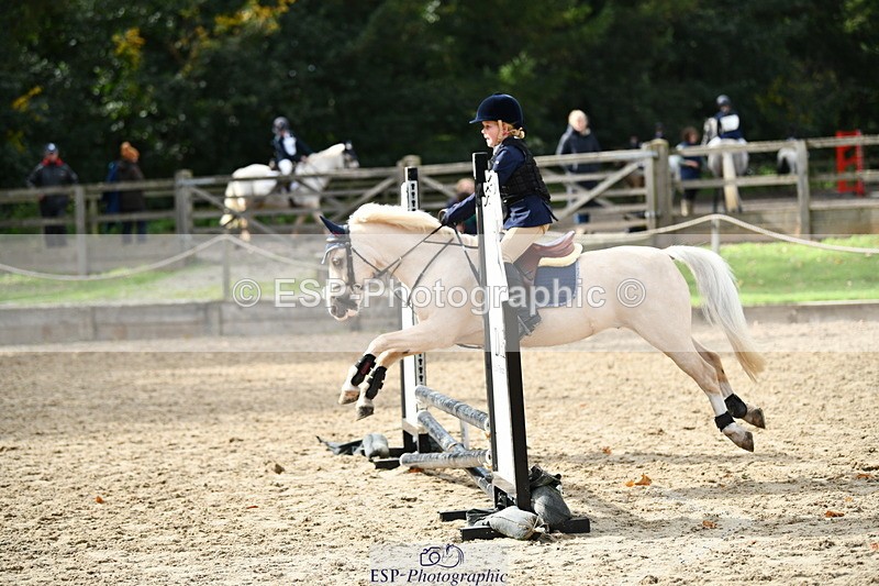 251004A-130426-01114 - Classes 6 & 7 60cm