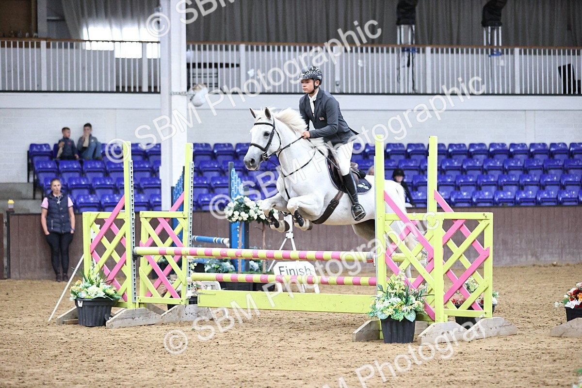 SBM_002303 - Class 11 - Pony Discovery - 90cm Open