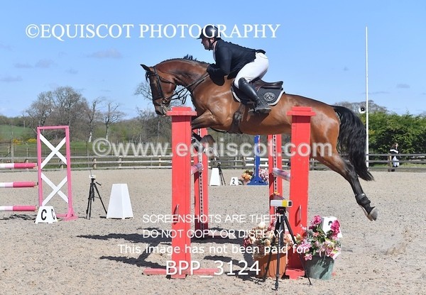 BPP_3124 - CLASS 14  Senior Newcomers/ 1.10m Open