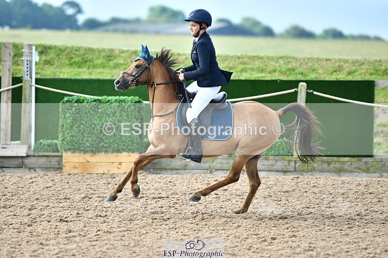 230624A-091220-00076 - Cls 36 Stepping Stones 128 & 138cm