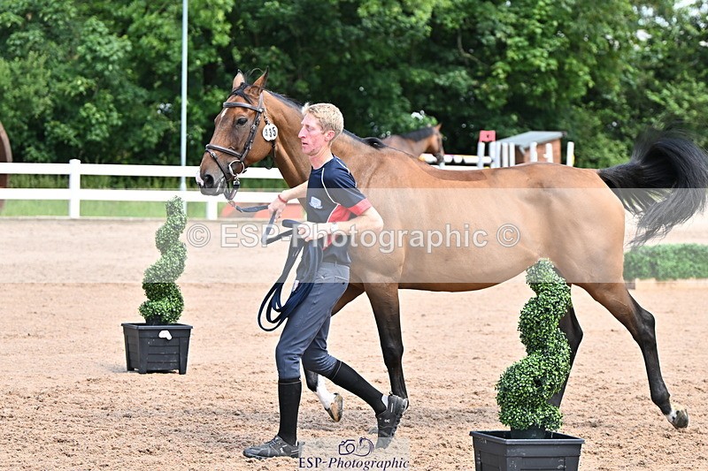 240718A-105256-01345 - Trot Up 12pm to 1pm