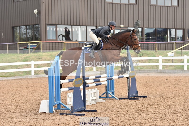 231011A-103418-00102 - Cls 1 British Novice & 90cm Open