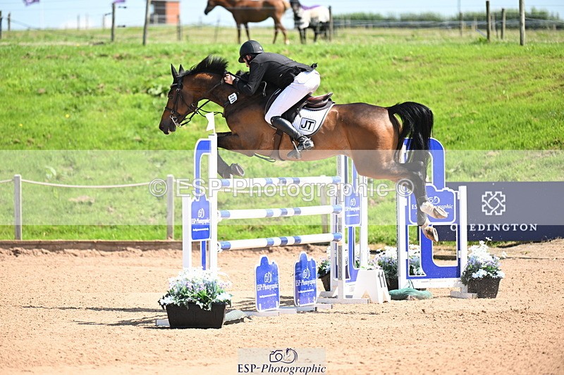 240718A-115411-04912 - Cls 1, 3 Star Small Tour 1.35m