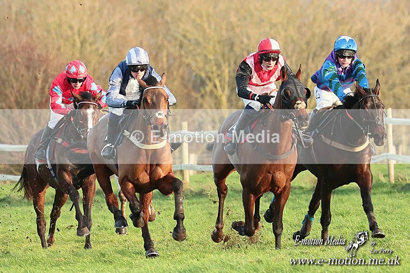 PtP 141225  2330b - New Forest Hounds PtP Larkhill 14/12/25