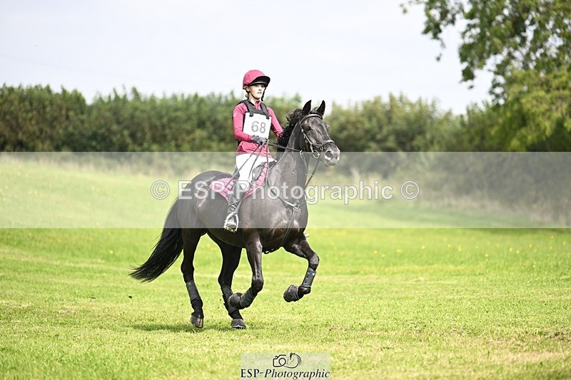 240831A-132252-02583 - 068-Izzy.Faithfull-SALLY.DOONAVEERAGH