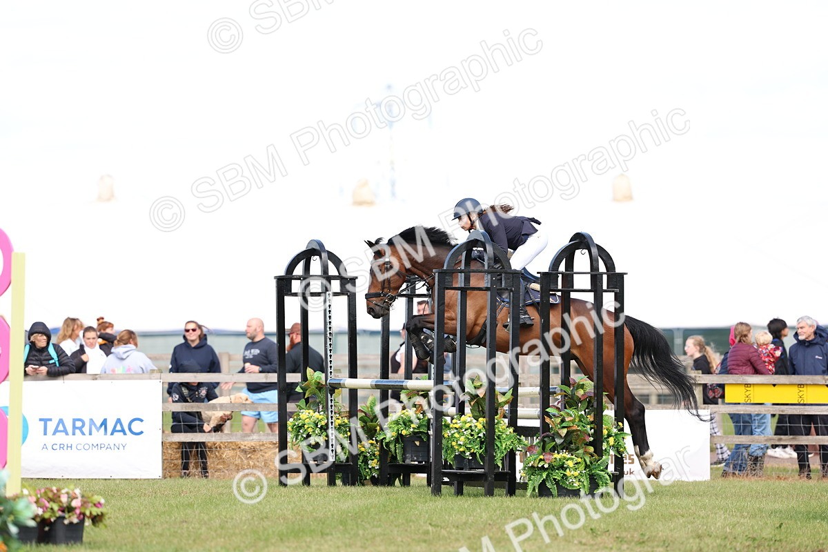 SBM_13495 - Class 206 - Senior Newcomers - 1.10m Open