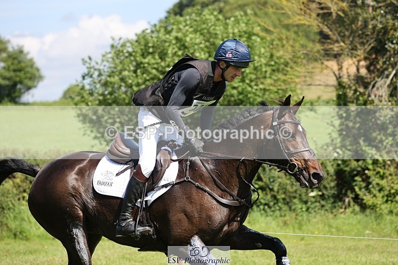 240525-110341-12555 - 325-MIDNIGHT_ENDEAVOUR-Tom_Jackson