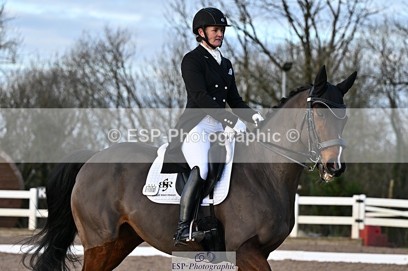 241214-145946-03042 - 160-Shelly.Smit-Sharp.Sharp