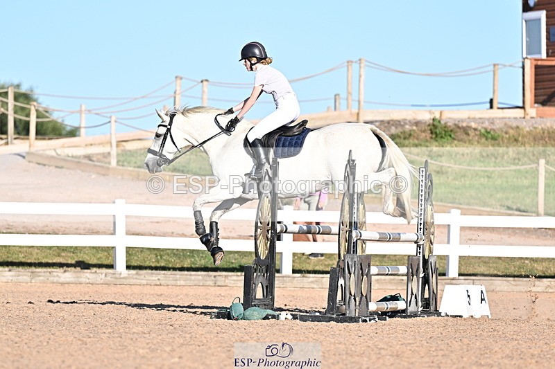 250708A-190551-00734 - 100cm Classes