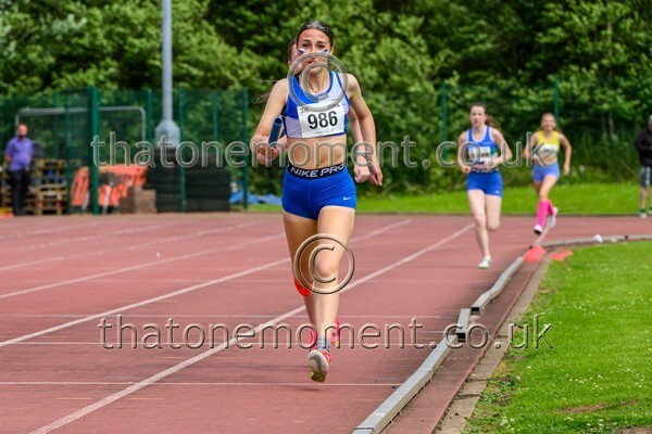 Relays26-923942 - Female Set Four